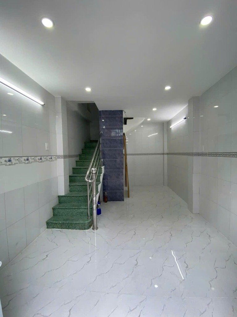 Bán nhà hẻm Hà Tôn Quyền, Phường 4 Quận 11 - 17m2 - Chỉ nhỉnh 3 Tỷ
